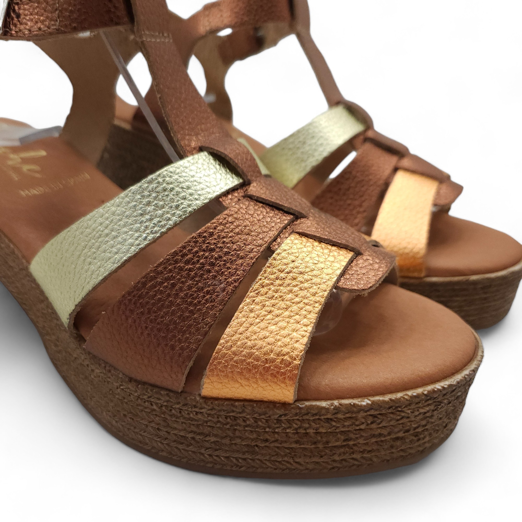 Tyche Banjul Metallic[35]