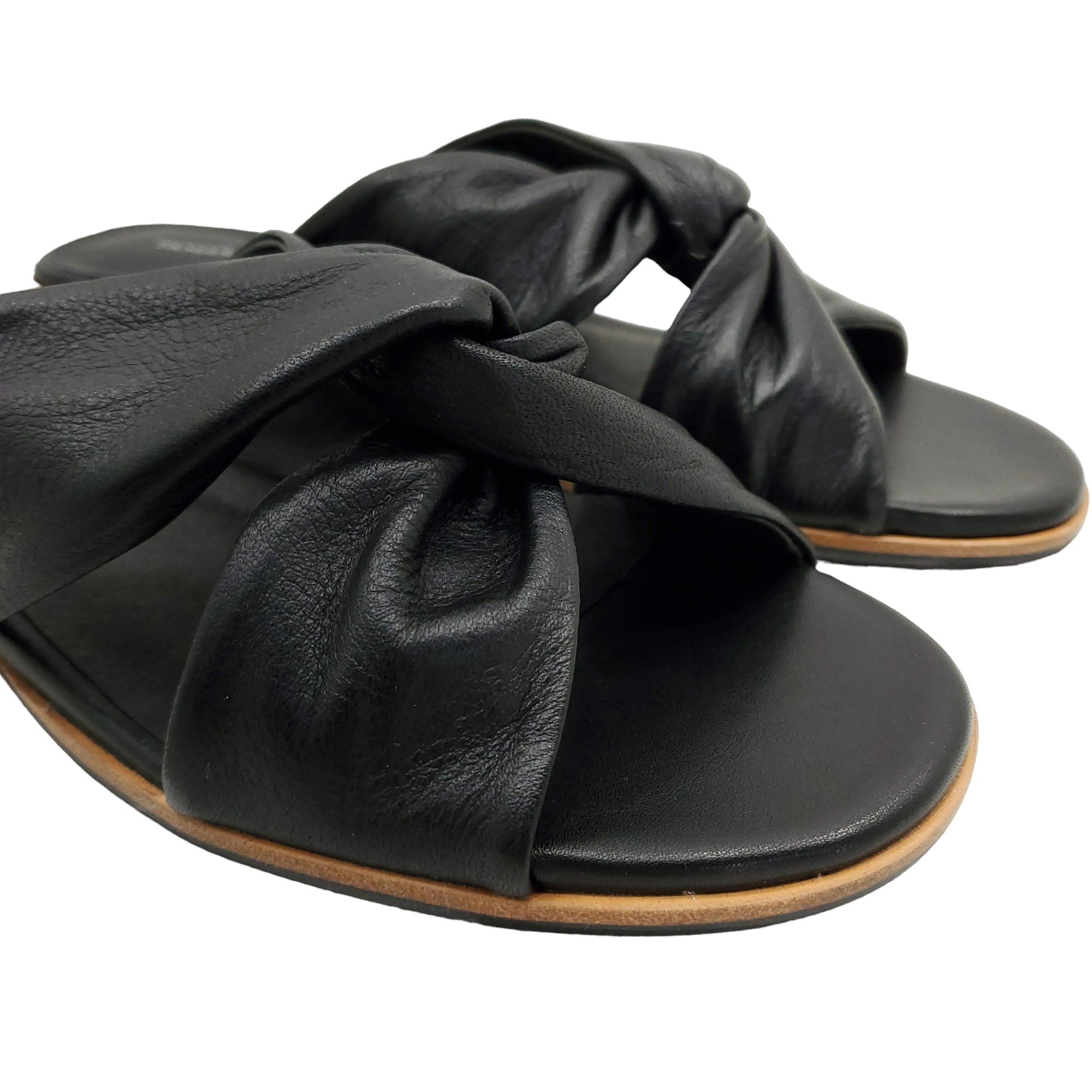 Tamara London Bendor Black[38]